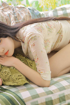 家里没人叫大声点我想听